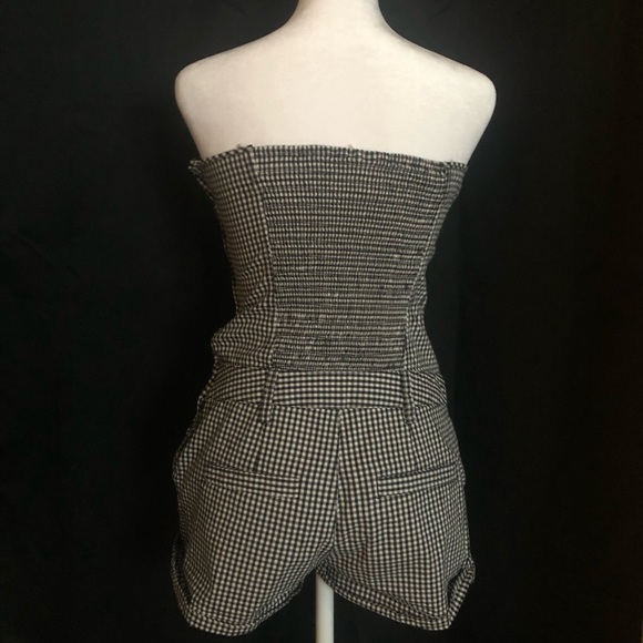 Black and White Gingham Strapless Romper - Picture 4 of 9